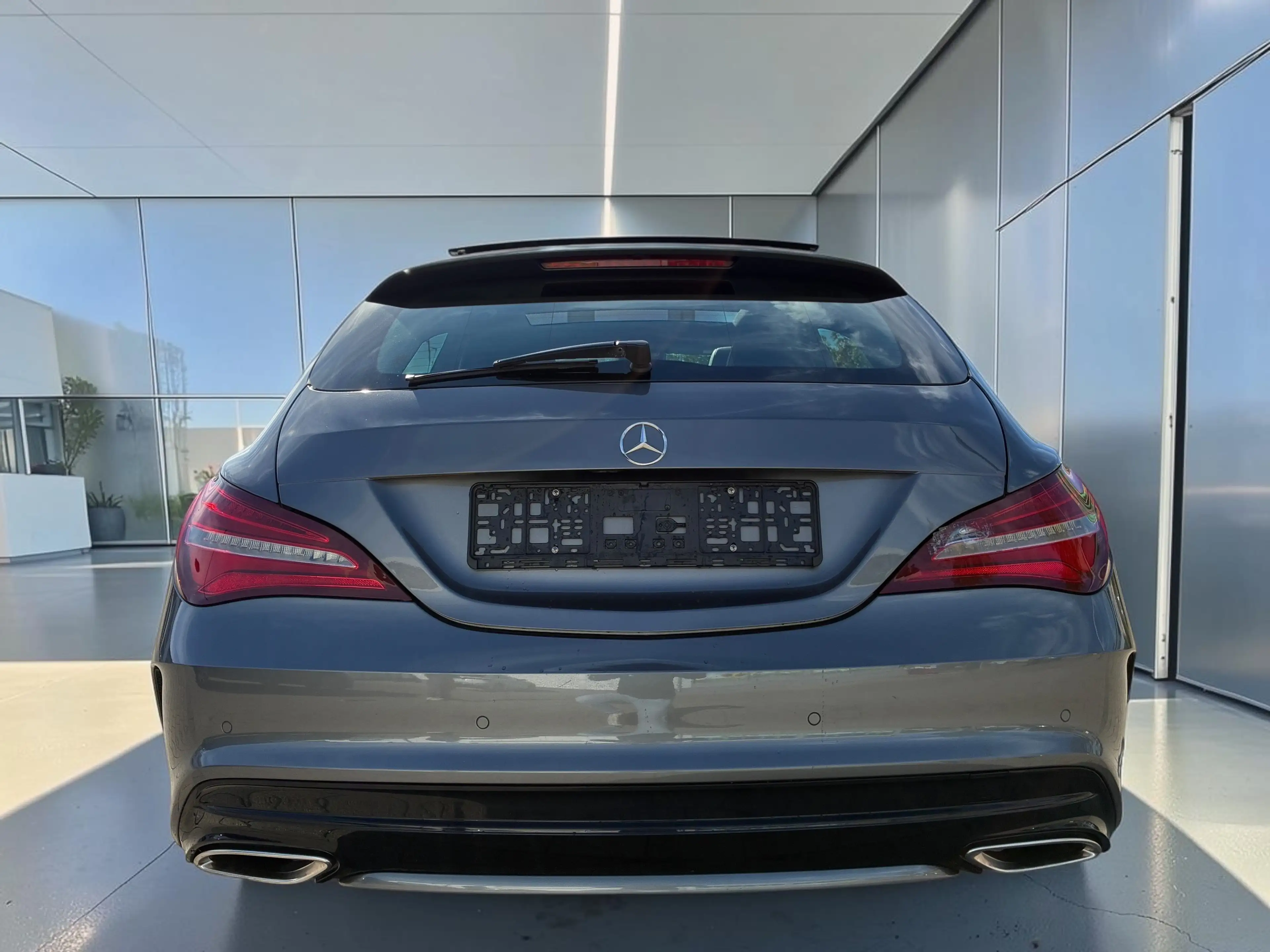 Mercedes-Benz CLA 220 d CLA Shooting Brake 7G-DCT AMG Line Harman/Kardon* DISTRONIC PLUS* Totwinkel* — photo 13
