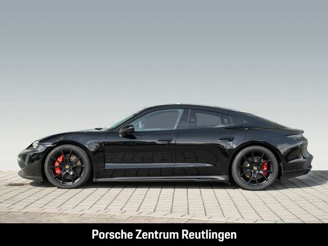 Porsche Taycan GTS BOSE 21-Zoll Luftfederung LED-Matrix