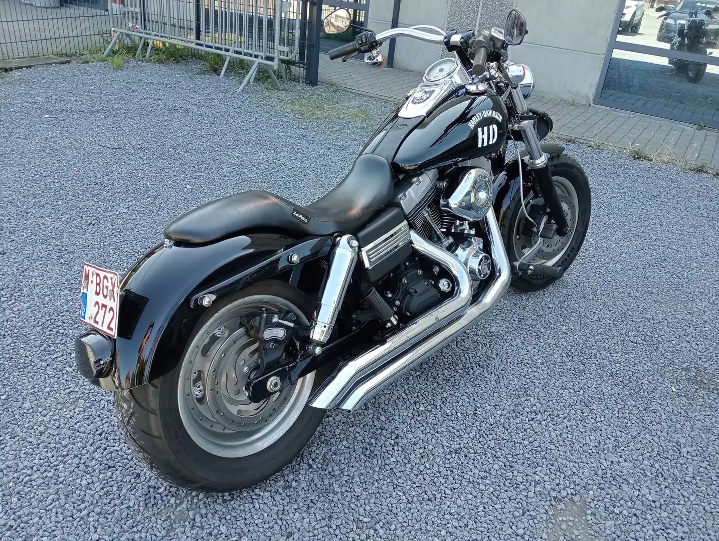 Harley-Davidson Fat Bob Černá - 2