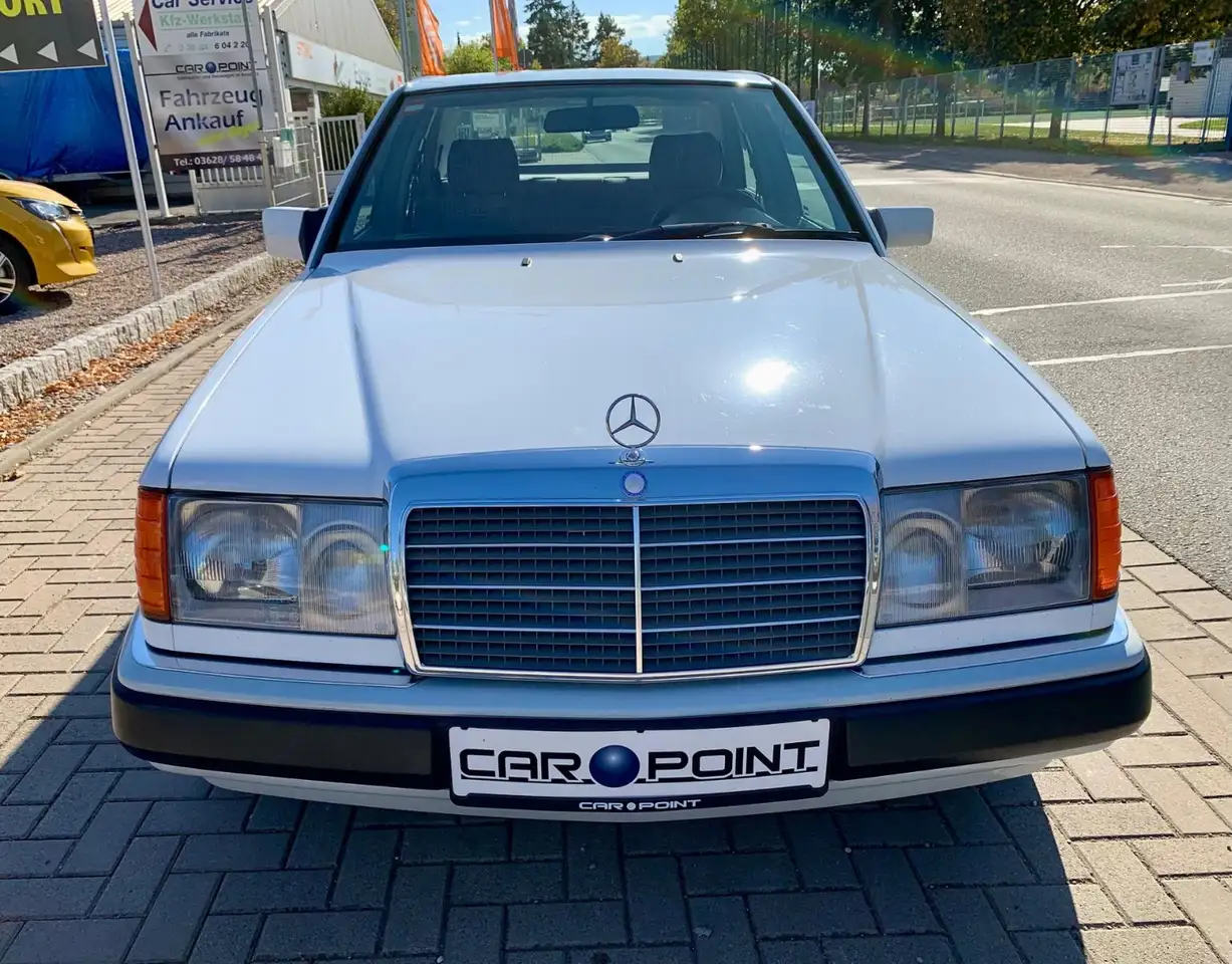 Mercedes-Benz E 230 W124, 1.HAND, Wertanlage !!! mit KLIMA,, foto 5