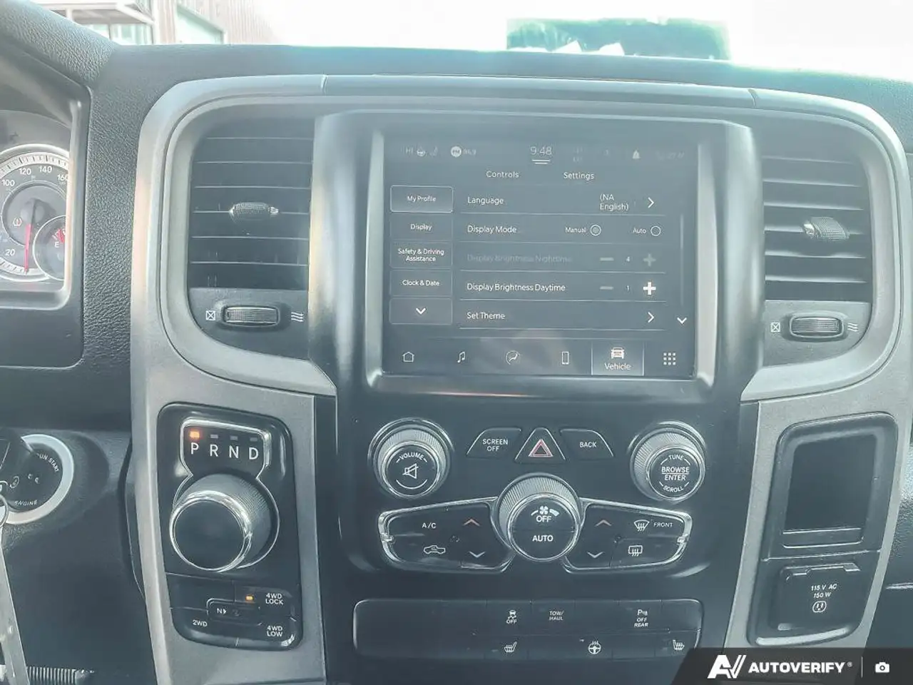 RAM 1500 снимка RAM 1500