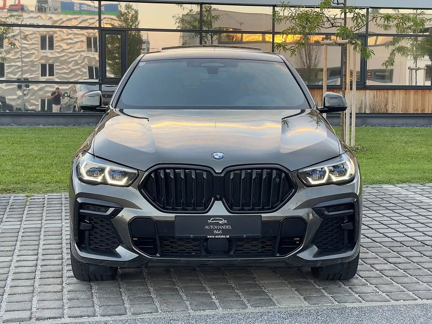 BMW X6 xDrive40d 48V *M-SPORTPAKET, PANO, LASER, 360 KAMERA* Braun - 2