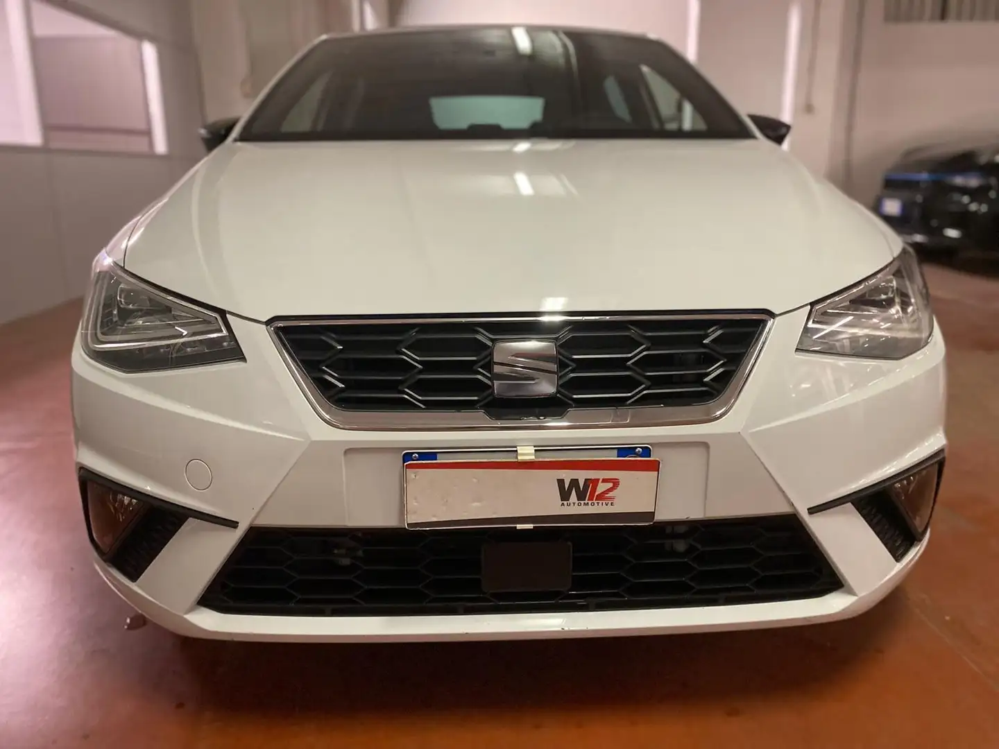 SEAT Ibiza Ibiza 1.0 ecotsi FR 95cv Blanc - 2
