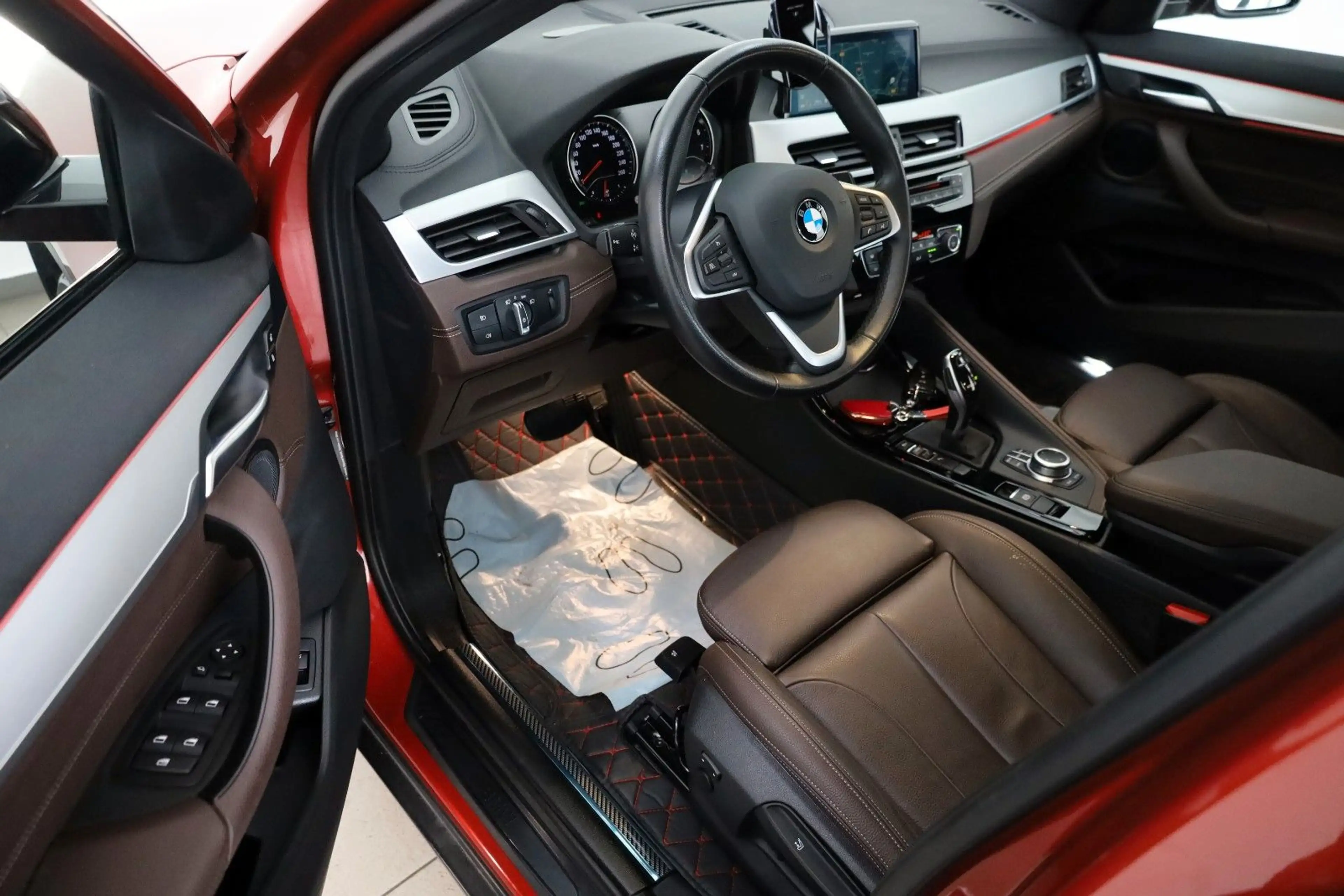 BMW X2 sDrive 20 i Advantage Plus,Navi,Kamera,AHK+WR — photo 11