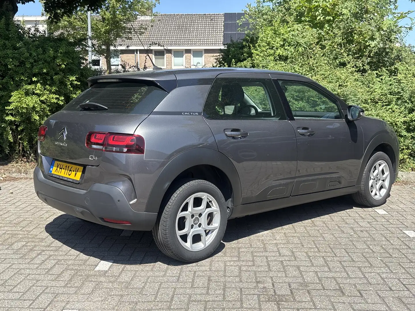Citroen C4 Cactus 1.2 PureTech Business | € 5.450,- NETTO! | Climate Grijs - 2