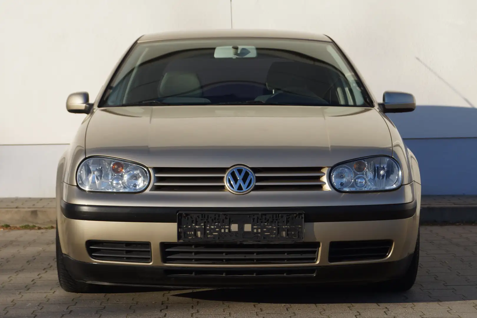 Volkswagen Golf Basis IV Lim.*ZV*SV*Allwettereifen*CD* Beige - 2