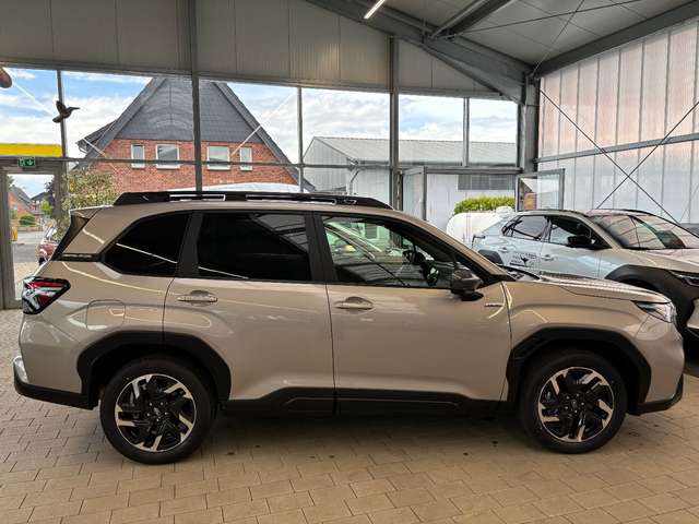 Subaru Forester 2.0 ie  Exclusive