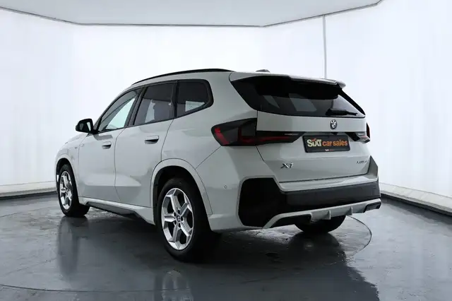 BMW X1 xDrive23i M Sport AktivS|h&k|HUD|ACC|Pano|AHK Ansicht 4