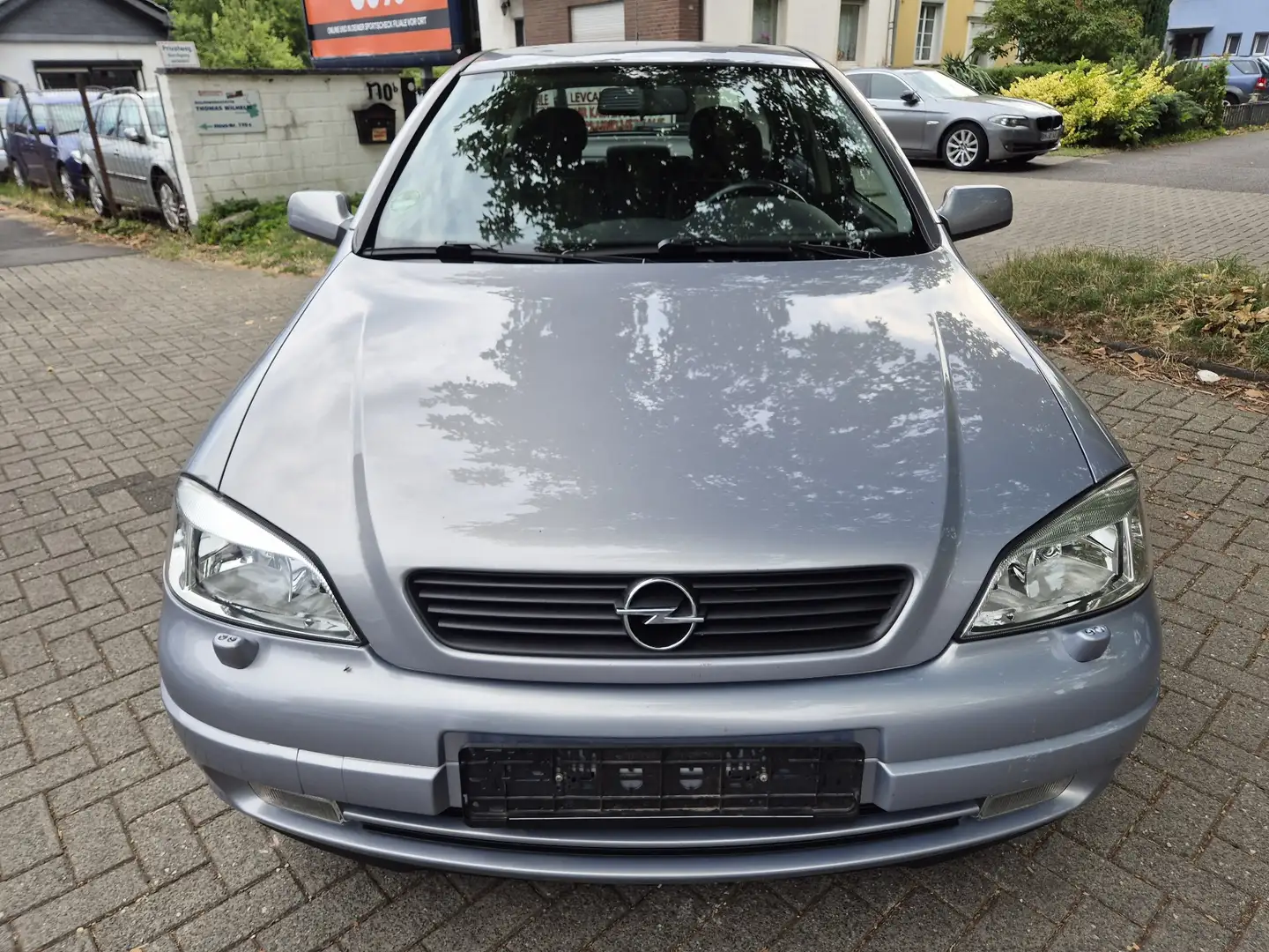 Opel Astra 1.8 Selection Comfort Gris - 1