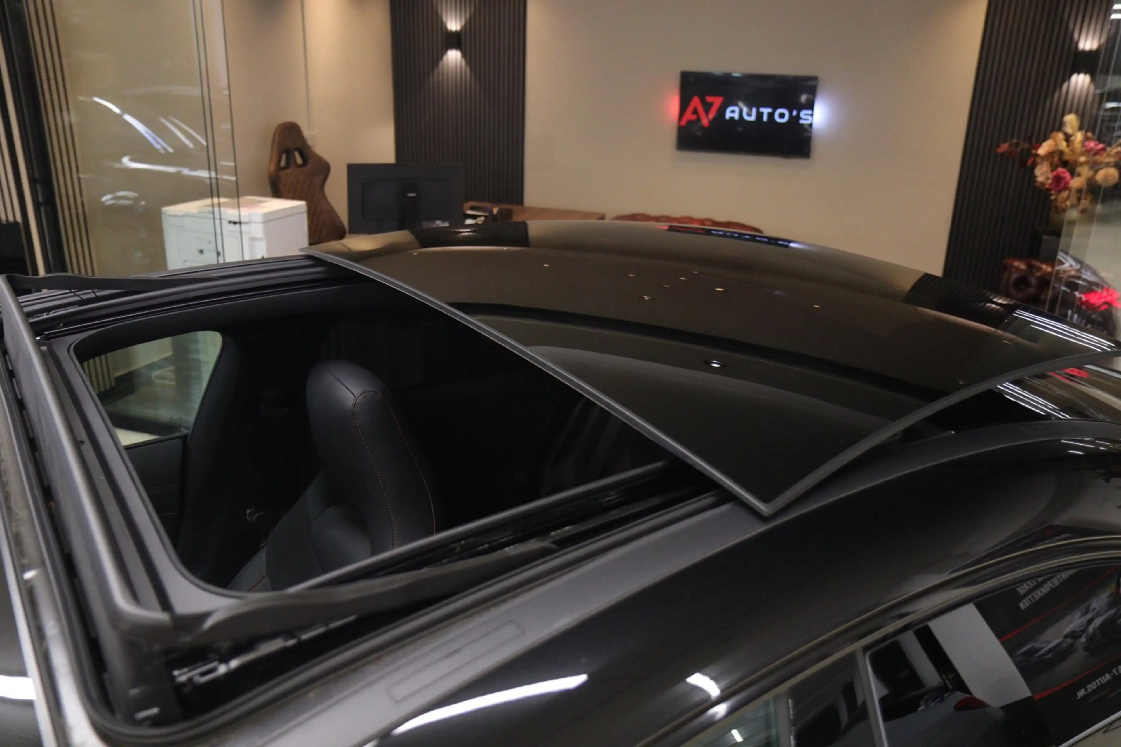 Mercedes-Benz CLA 200 Business Solution AMG PANO/CAM/KEYLESS/LANEASSIST/ — photo 5