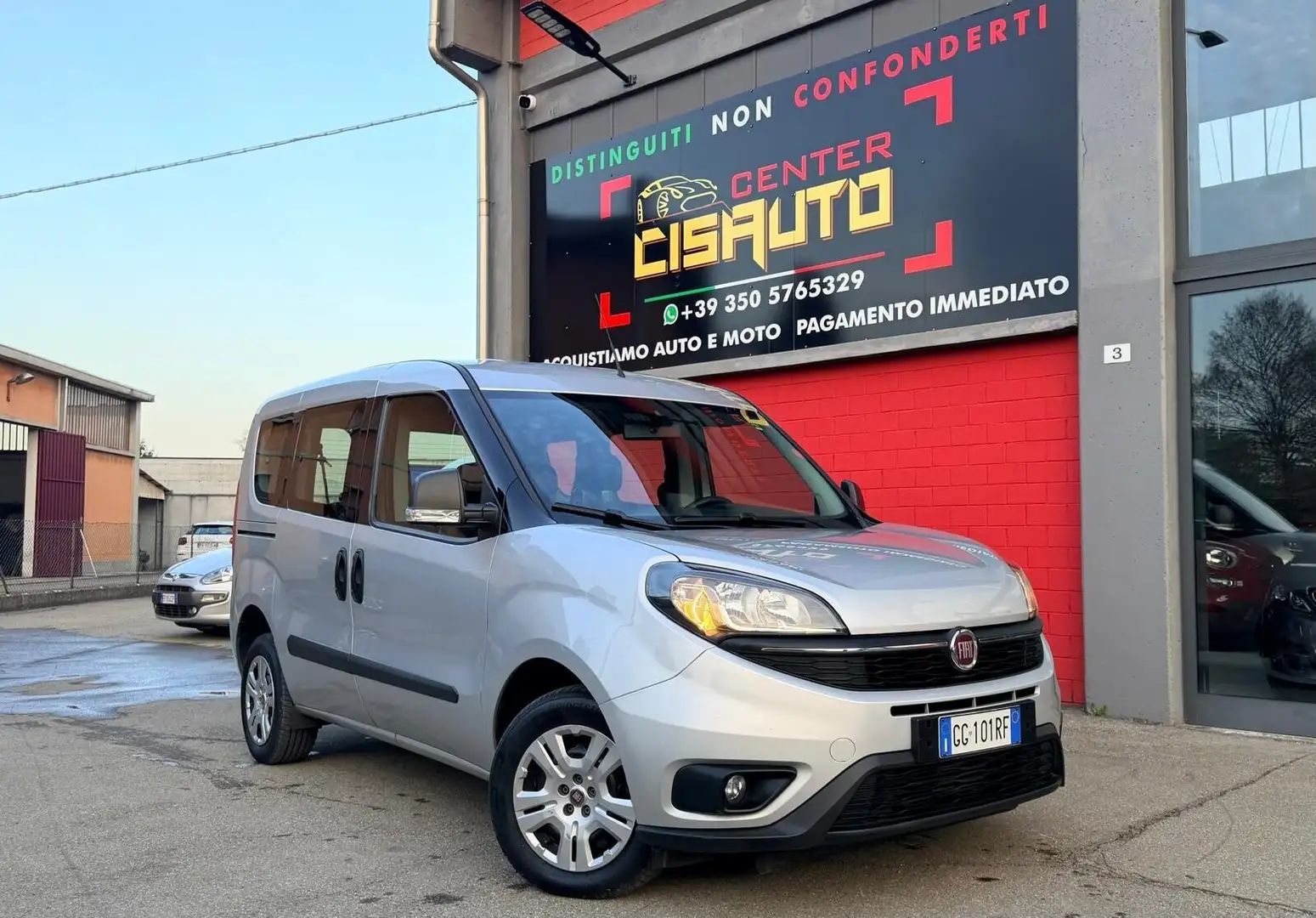 Fiat Doblo Doblò 1.3 MJT S&S PL-TN Cargo Maxi Easy Gris - 1