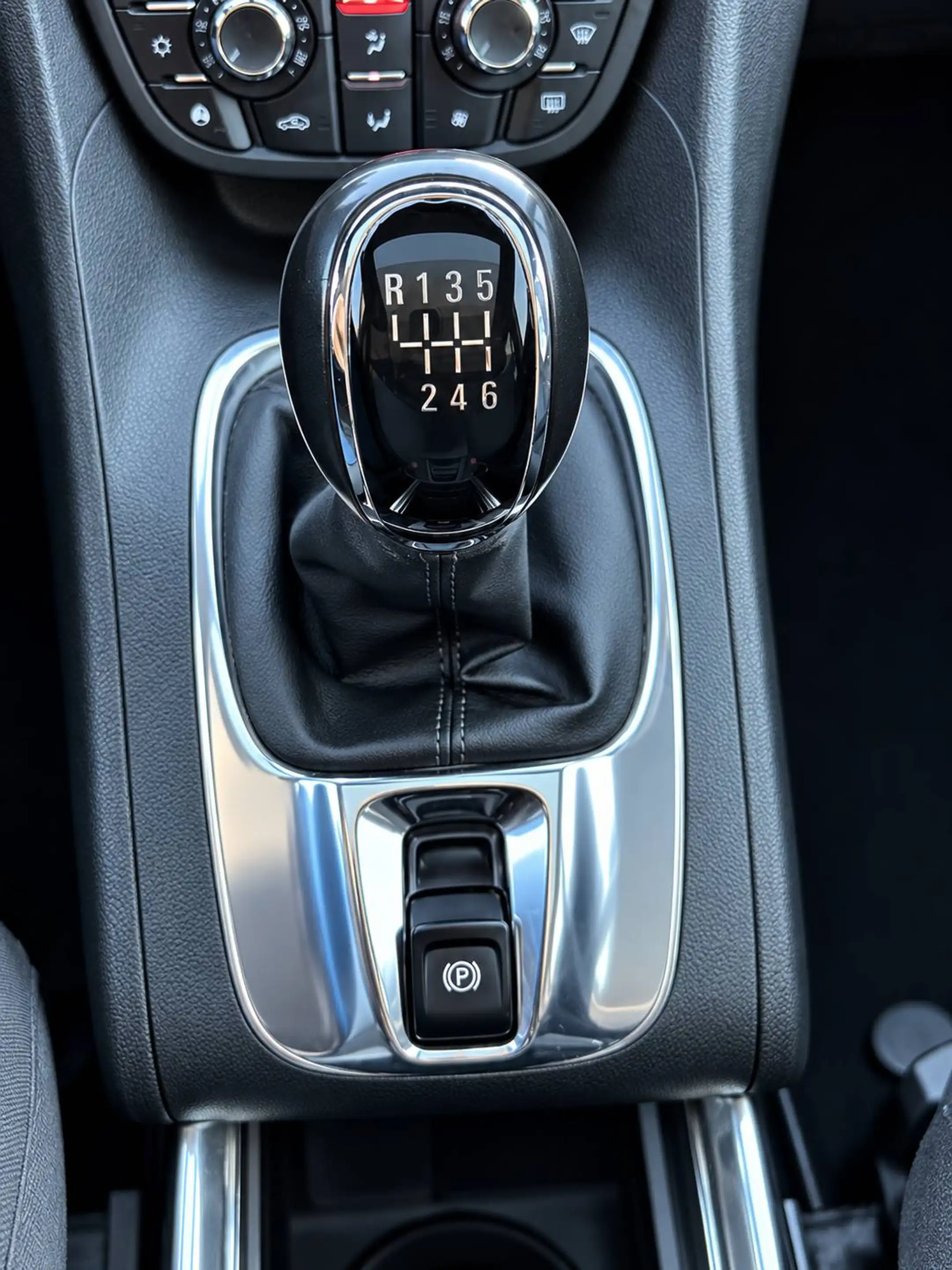 Opel Meriva Meriva 1.4 Turbo Cosmo — photo 10