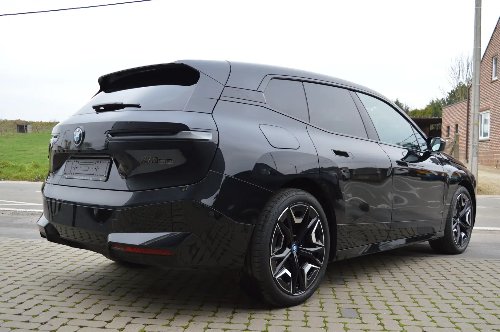 BMW iX M60 Full option - 1 HAND - 9.000 km - VAT Noir - 2