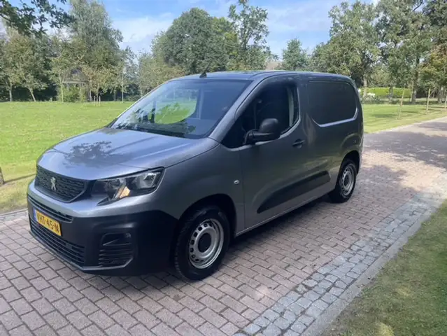 Peugeot Partner 1.5 BlueHDI Premium | Navigatie | Cruise control |