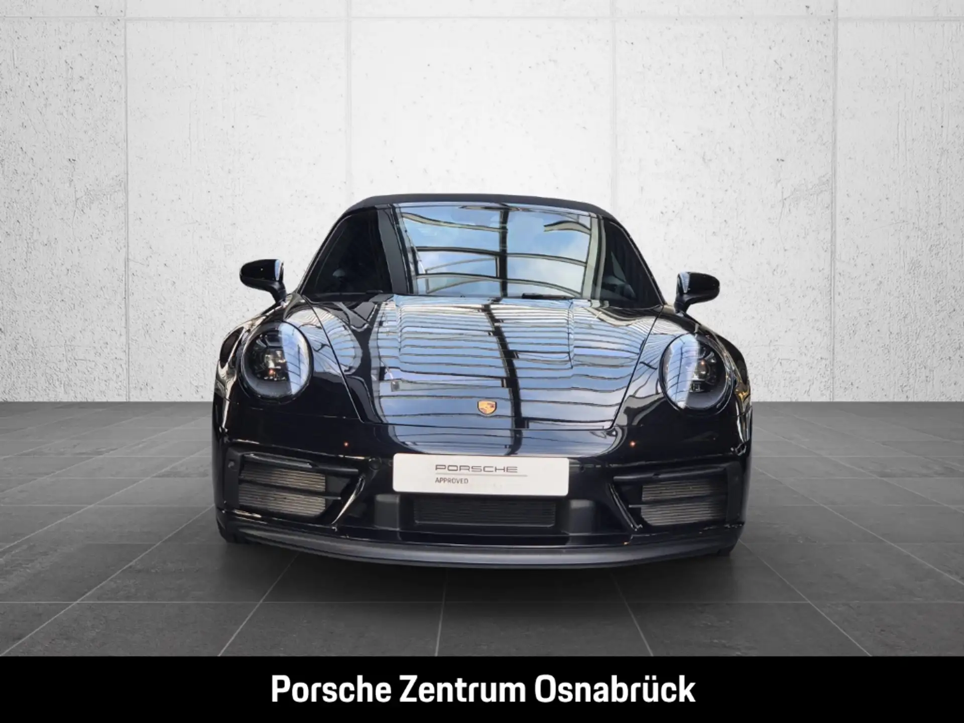 Porsche 911 911 Carrera GTS Cabriolet 2023 검정 사진 8