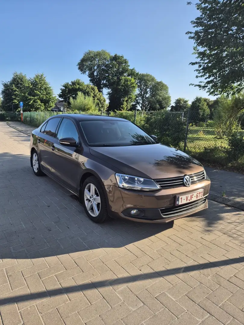 Volkswagen Jetta 1.6 TDI Blue Motion Technology Comfortline - 1