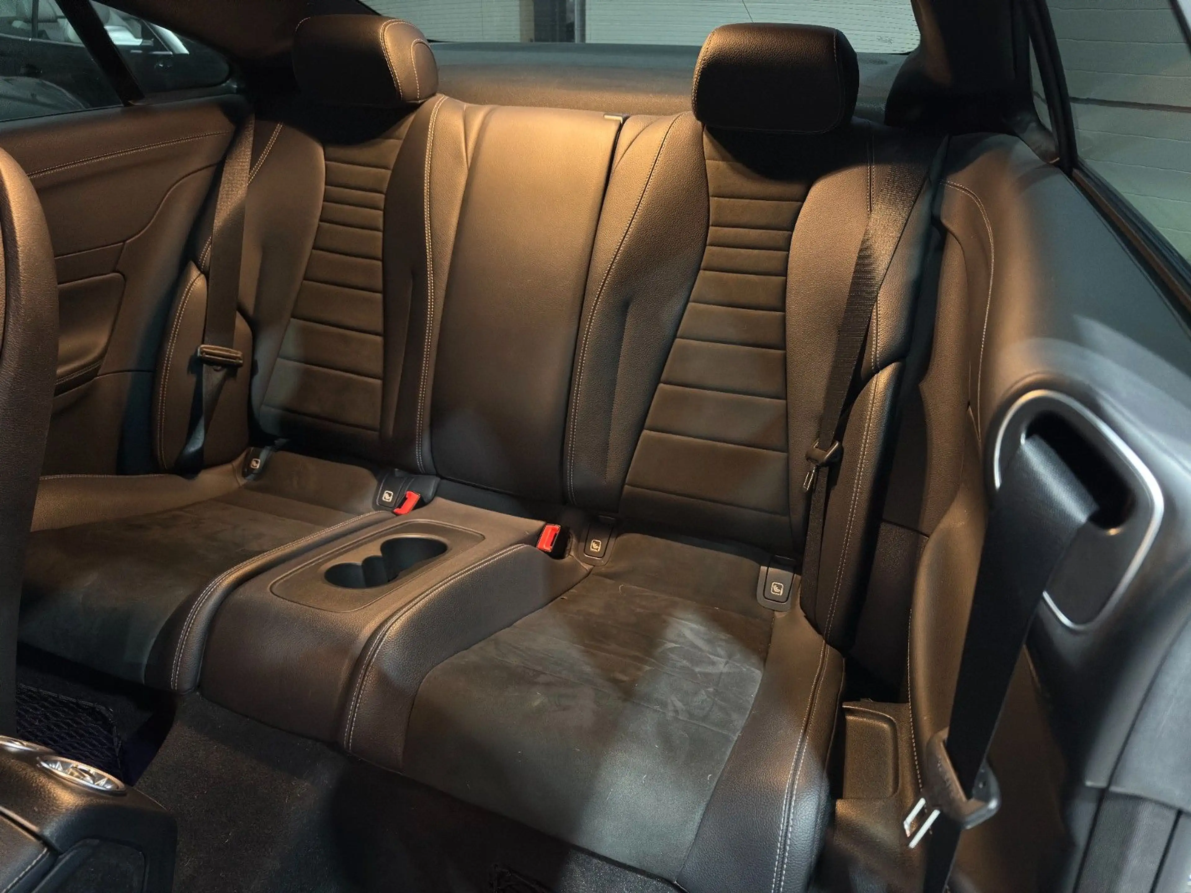Mercedes-Benz E 350 /Coupe/AMG/MULTIBEAM/RFK/TEMPOM/AMBIENTE — photo 13