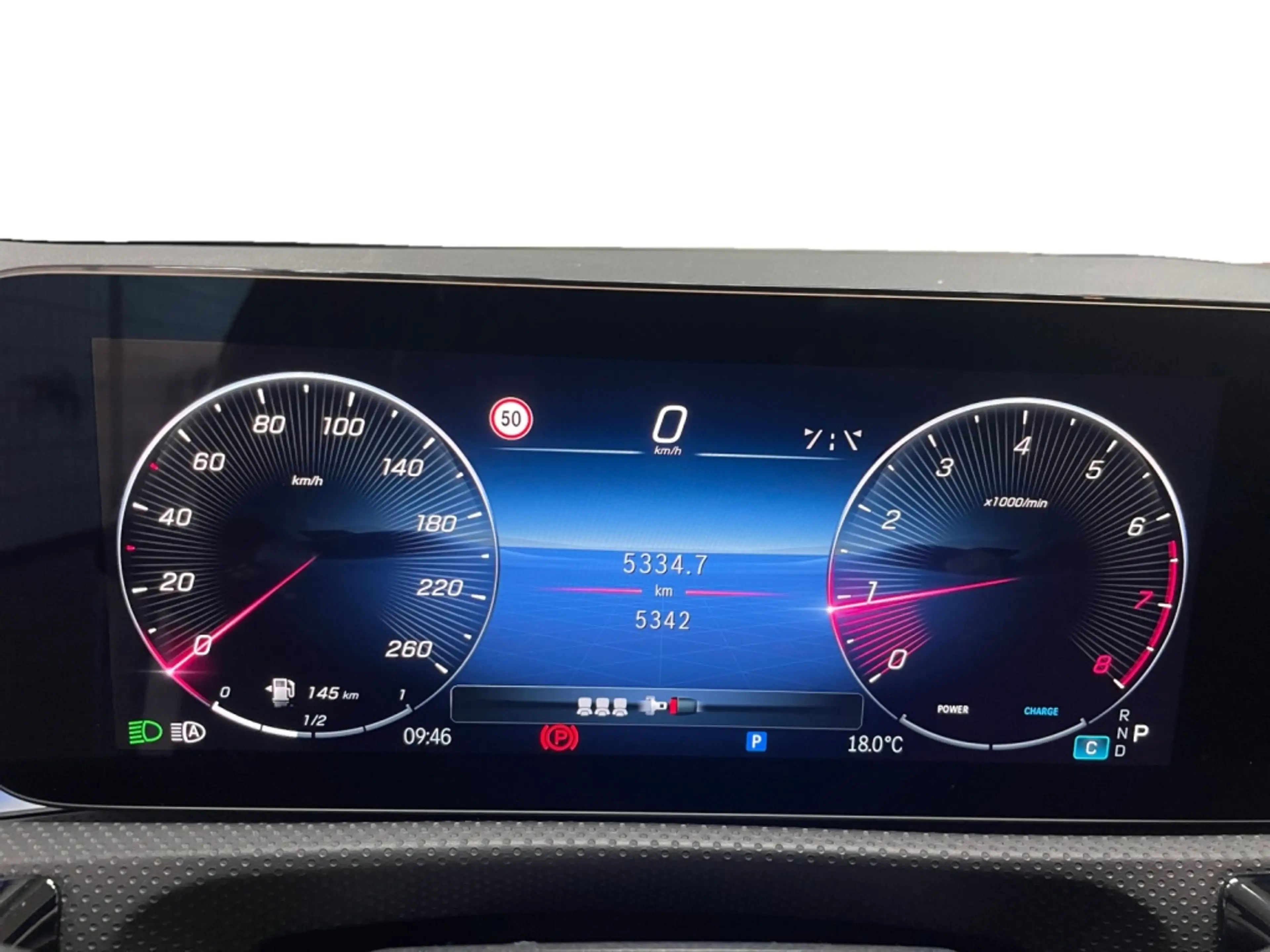 Mercedes-Benz CLA 200 Coupe AMG AMG+MBUX+MBeam+Night+HUD+Pano — photo 14