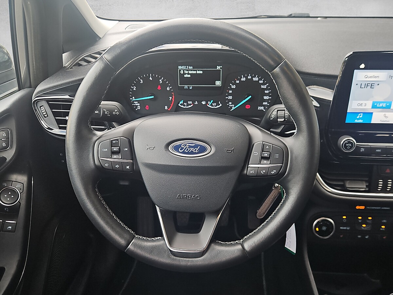 Ford Fiesta Titanium 1,1 Start/Stop — photo 10