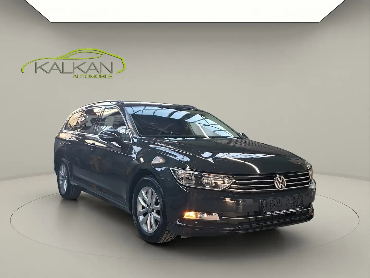 Volkswagen Passat Variant Comfortline BMTStart-Stopp ACC Grau - 2