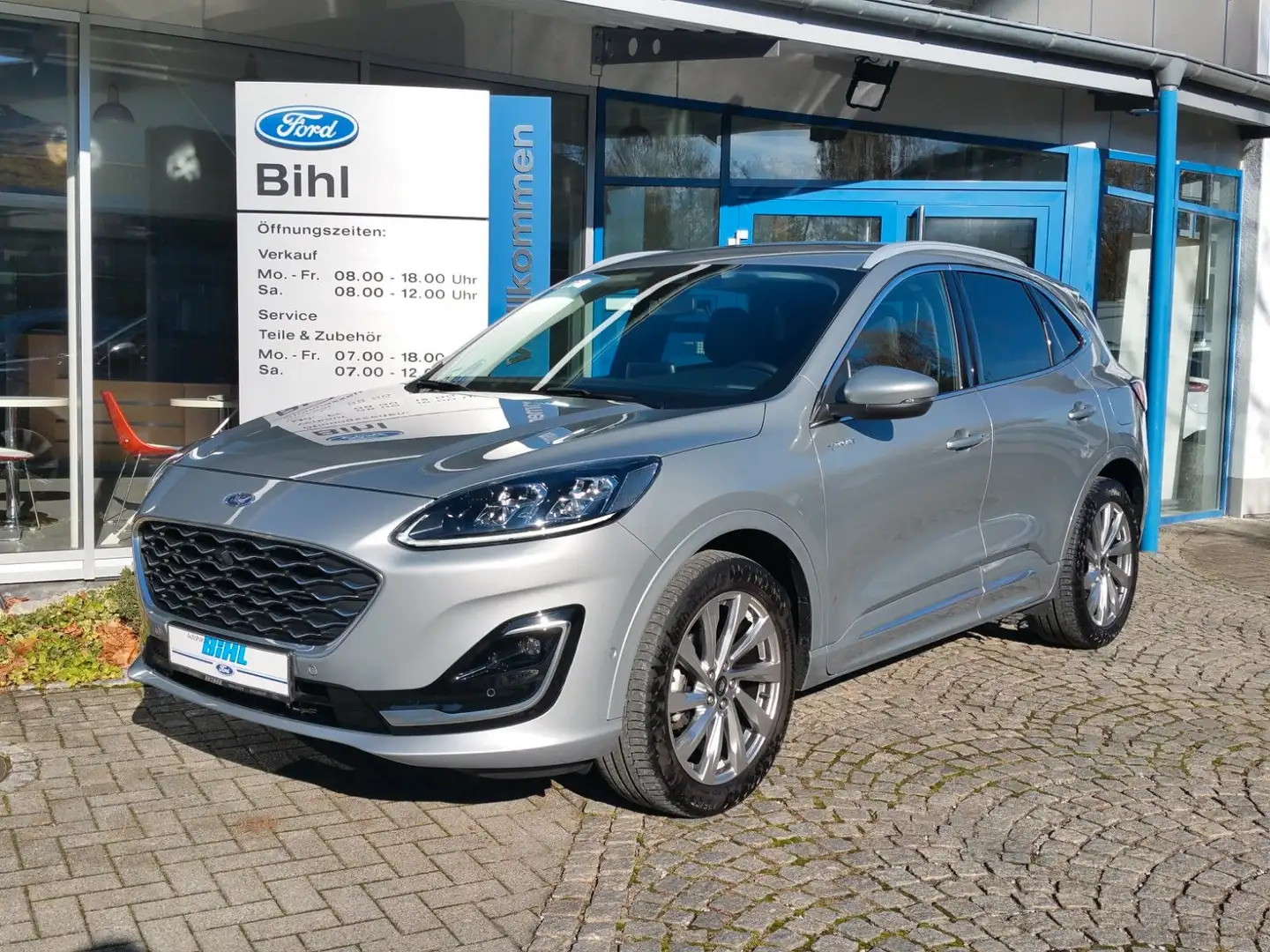 Ford Kuga Vignale Navi AHK schw. 2xKamera 19"-LM 1.Ha Silber - 2