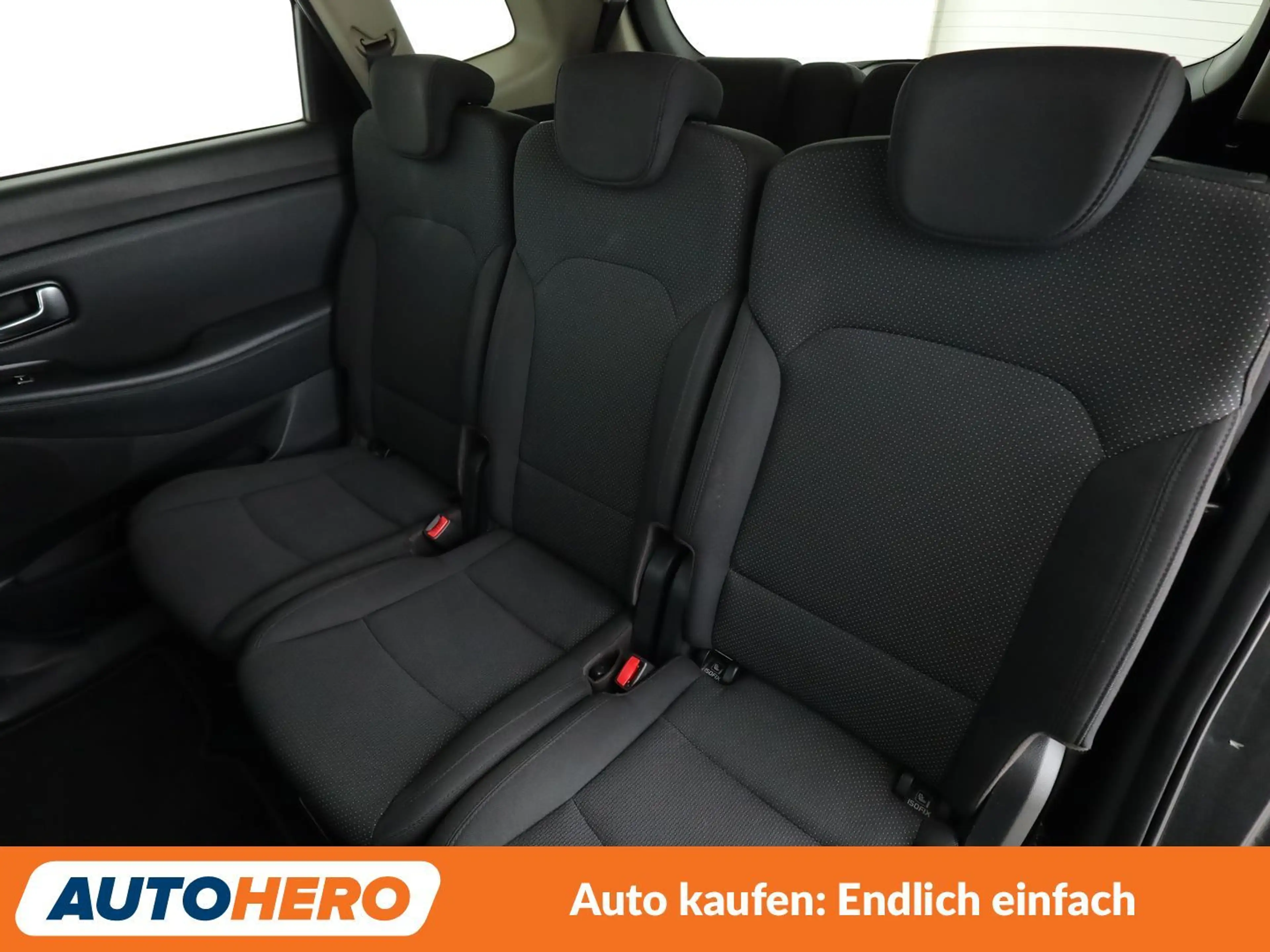 Kia Carens 1.6 GDI UEFA Euro 2016*NAVI*TEMPO*CAM*PDC*SHZ* — photo 14