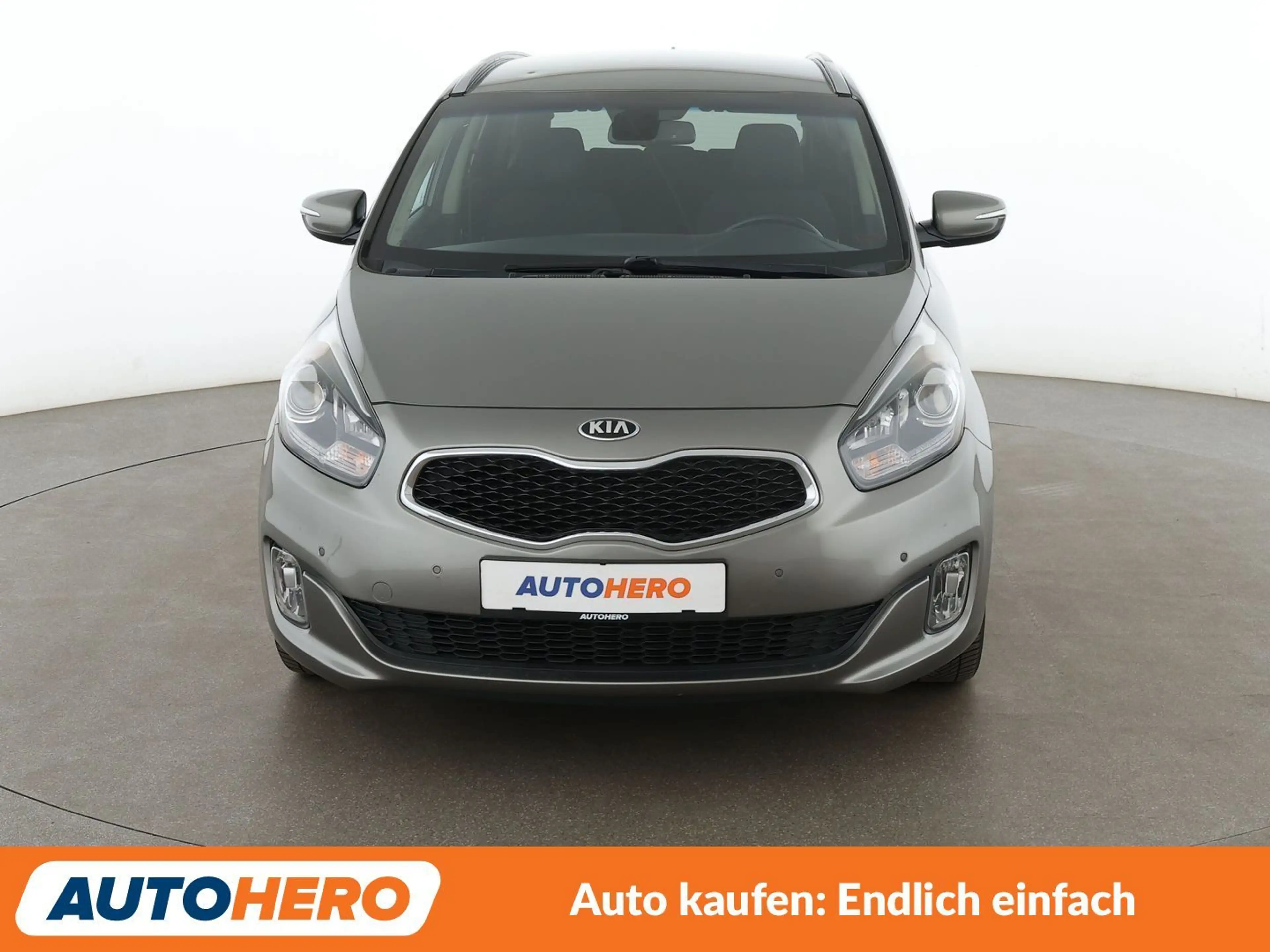 Kia Carens 1.6 GDI UEFA Euro 2016*NAVI*TEMPO*CAM*PDC*SHZ* — photo 9