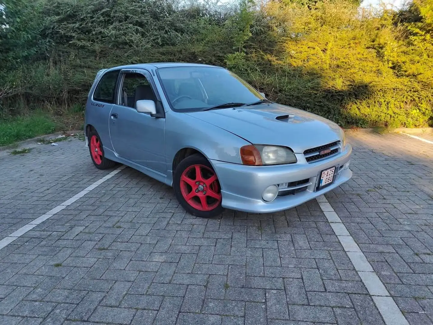Toyota Starlet Glanza V Turbo Plateado - 1