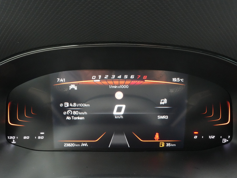 SEAT Arona Style KEYLESS PDC KAM ACC NAVI VIRT SHZ — photo 5