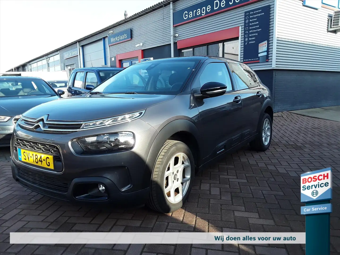 Citroen C4 Cactus PureTech 110pk EAT6 Business Grau - 1