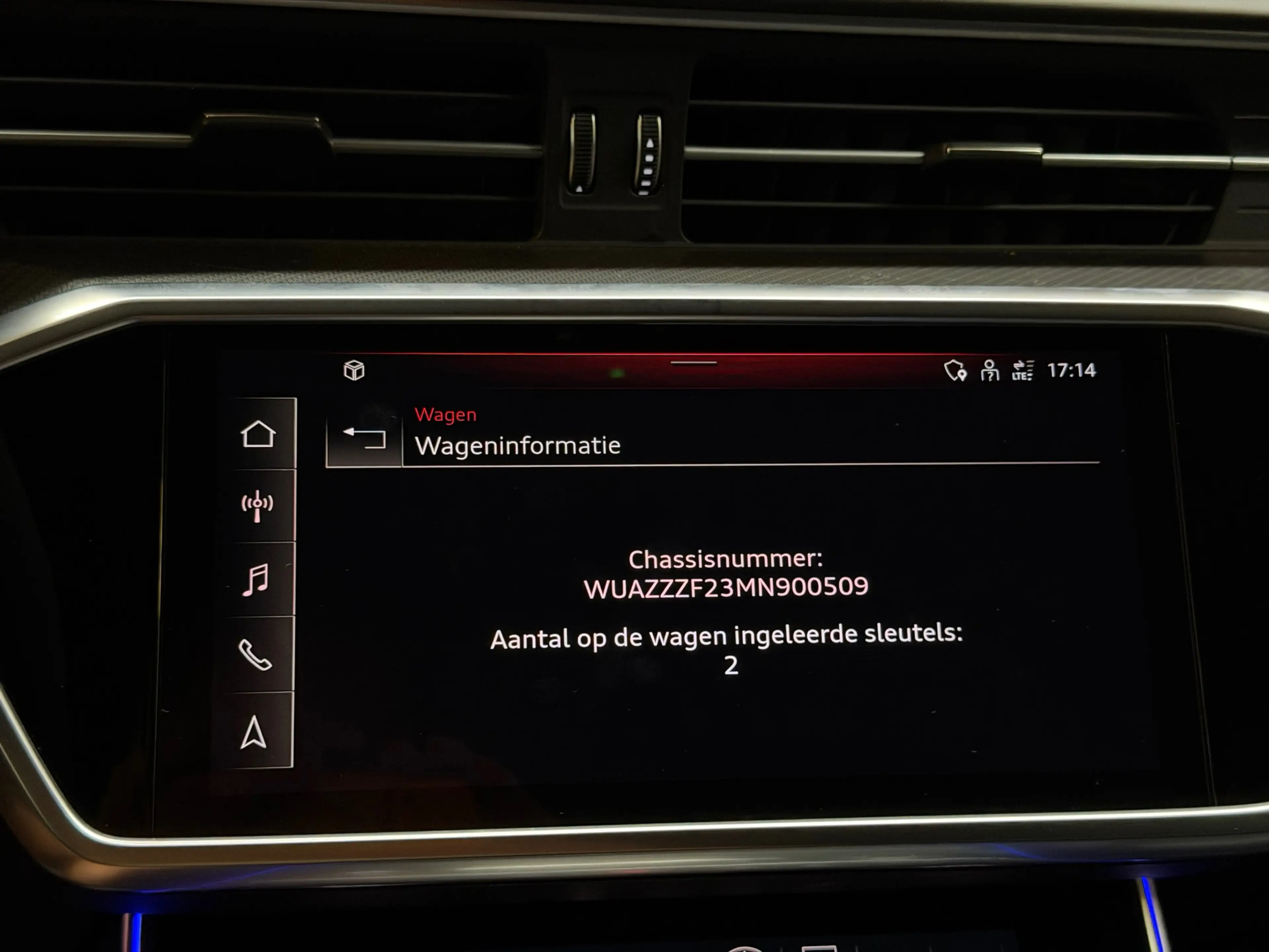Audi RS6 A6 Avant TFSI quattro 2020 KERAMISCH PANO B&O CARB — photo 32