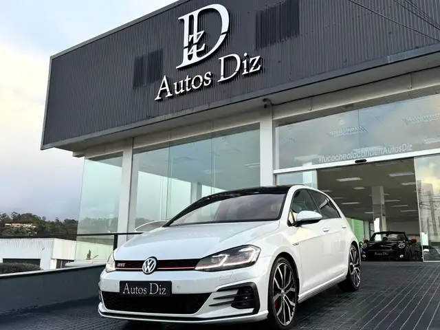 Volkswagen Golf GTI 2.0 TSI Performance DSG7 180kW