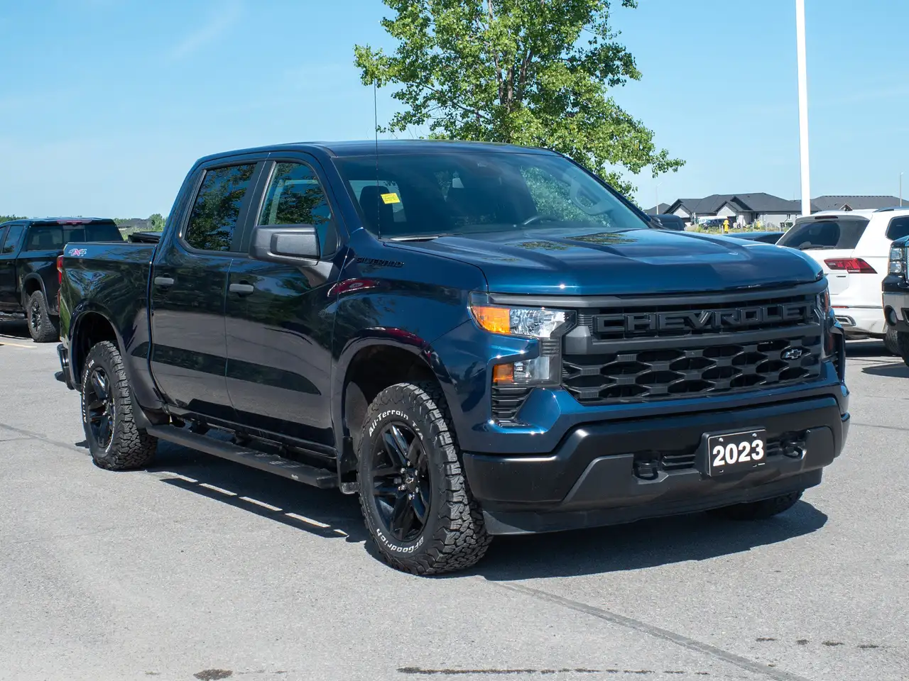 Chevrolet Silverado 1500 снимка Chevrolet Silverado 1500
