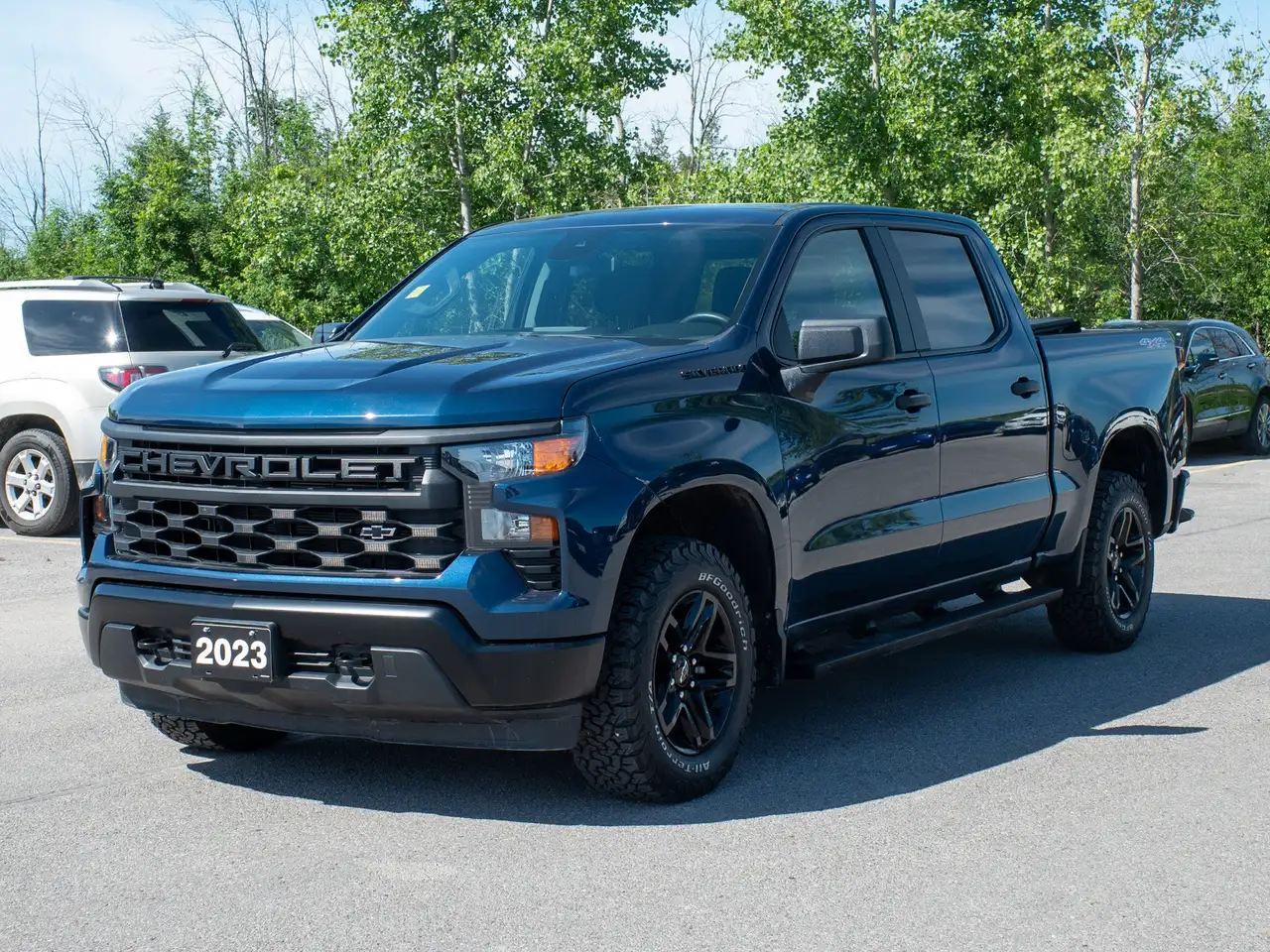 Chevrolet Silverado 1500 снимка Chevrolet Silverado 1500