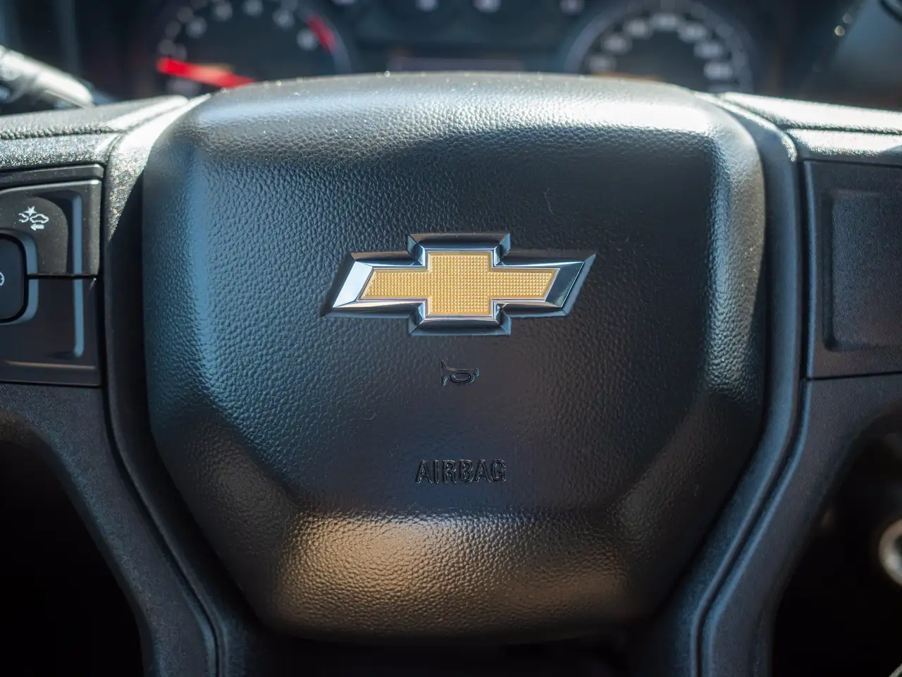 Chevrolet Silverado 1500 снимка Chevrolet Silverado 1500