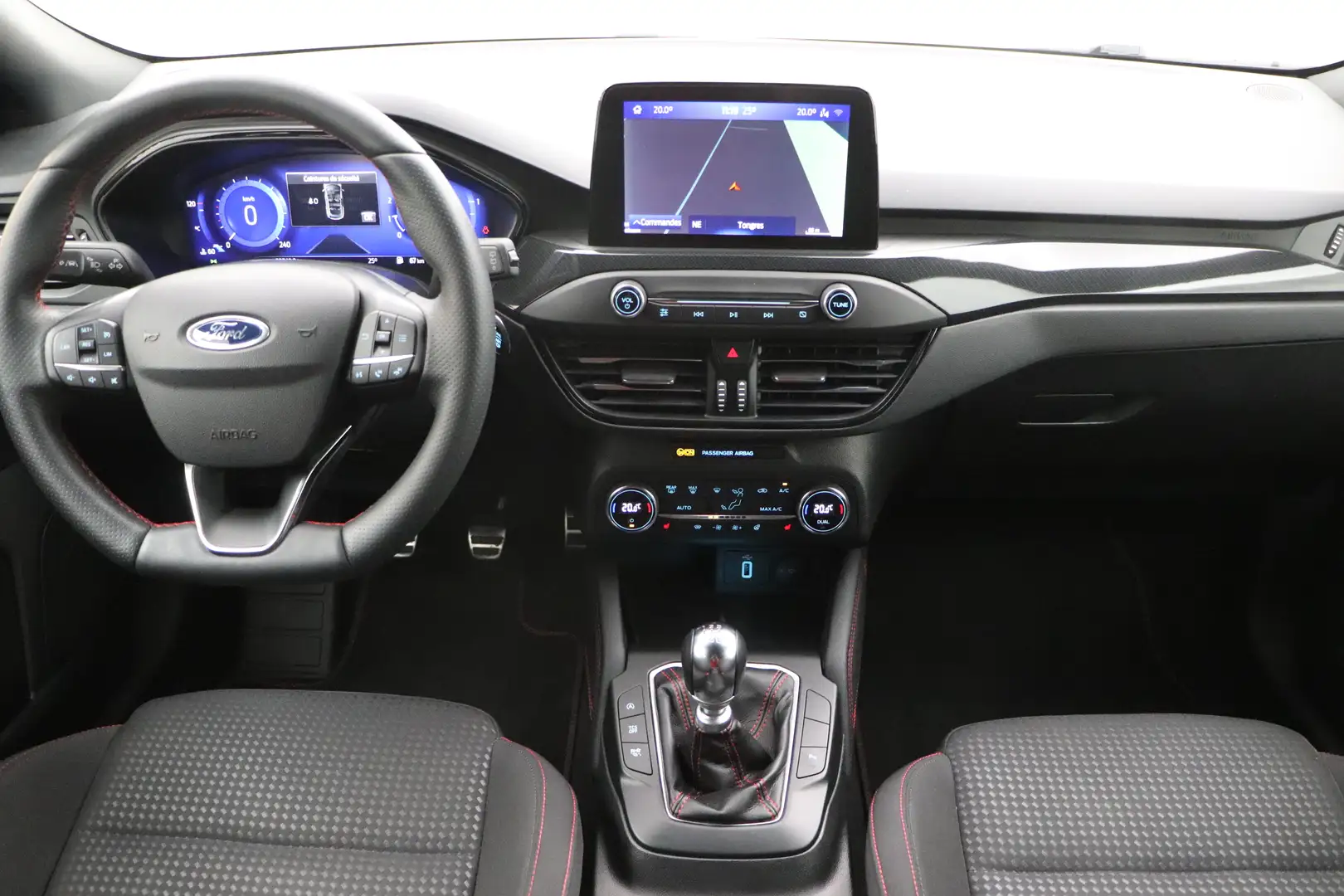 Ford Focus Clipper 1.0i EcoBoost MHEV ST-Line X LED GPS PDC C Blauw - 1
