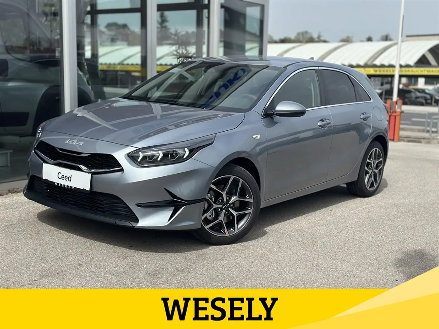 Kia Ceed / cee'd Cee'd SILBER 1.5 TGDI Silber - 1