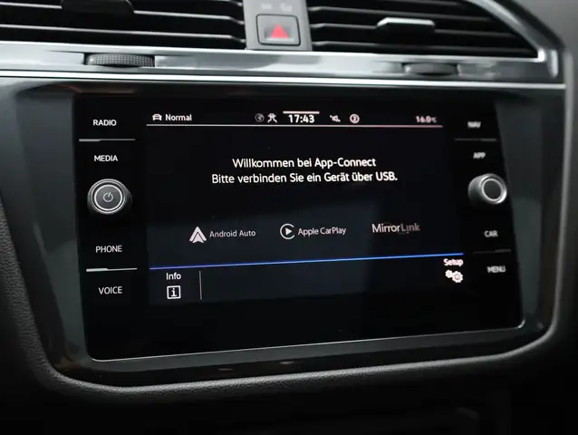 Volkswagen Tiguan Allspace view 30