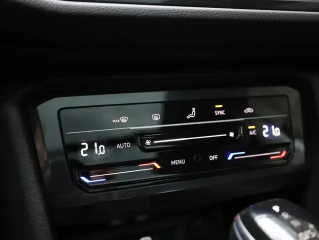 Volkswagen Tiguan Allspace view 27