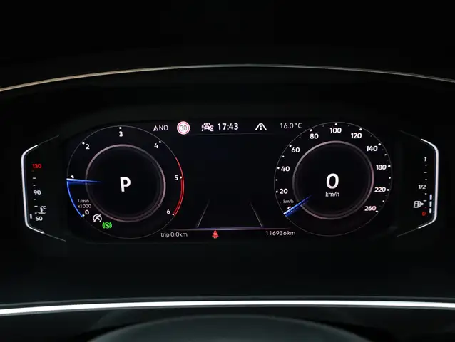 Volkswagen Tiguan Allspace view 23