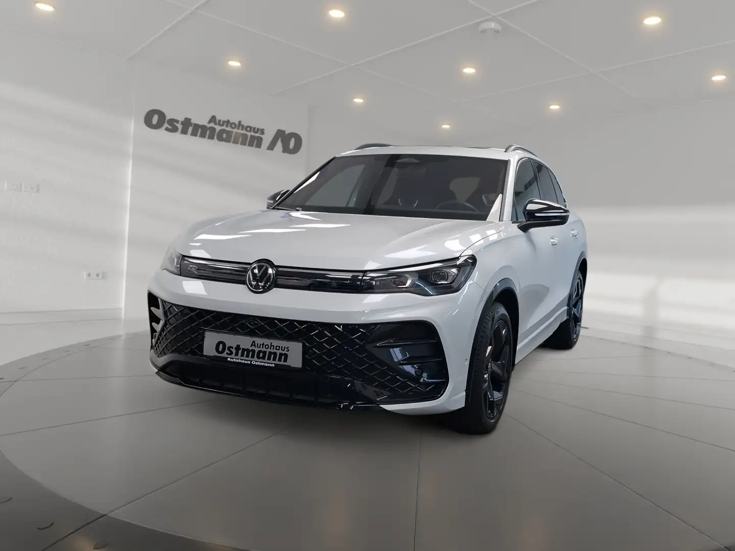 Volkswagen Tiguan 2.0 TDI R-Line AHK Matrix Pano STH Weiß - 1