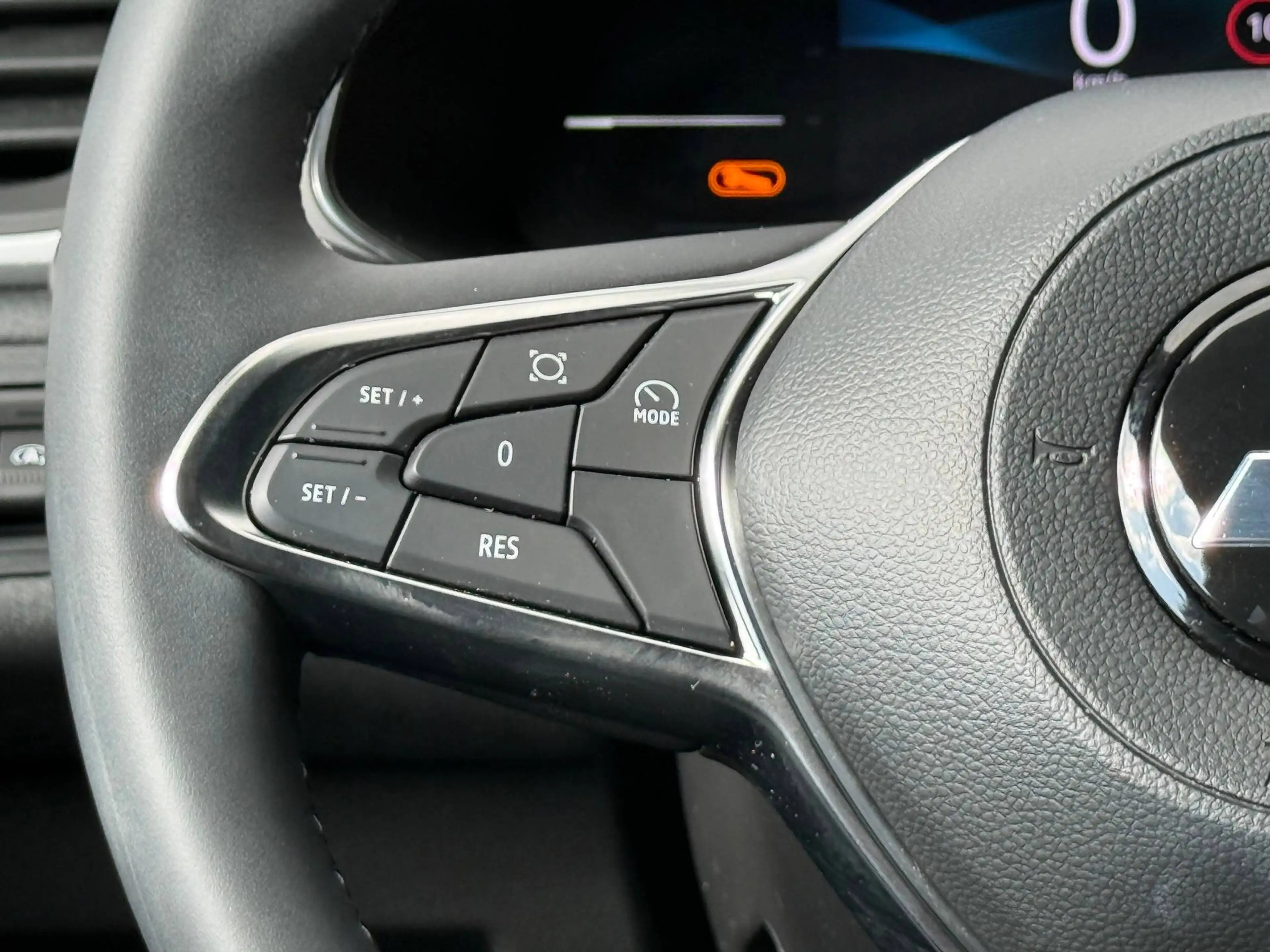 Mitsubishi ASX Plus 1,3l Mildhybrid 6-Gang *Werksgarantie*Allwetterreifen*wenig km* — photo 13