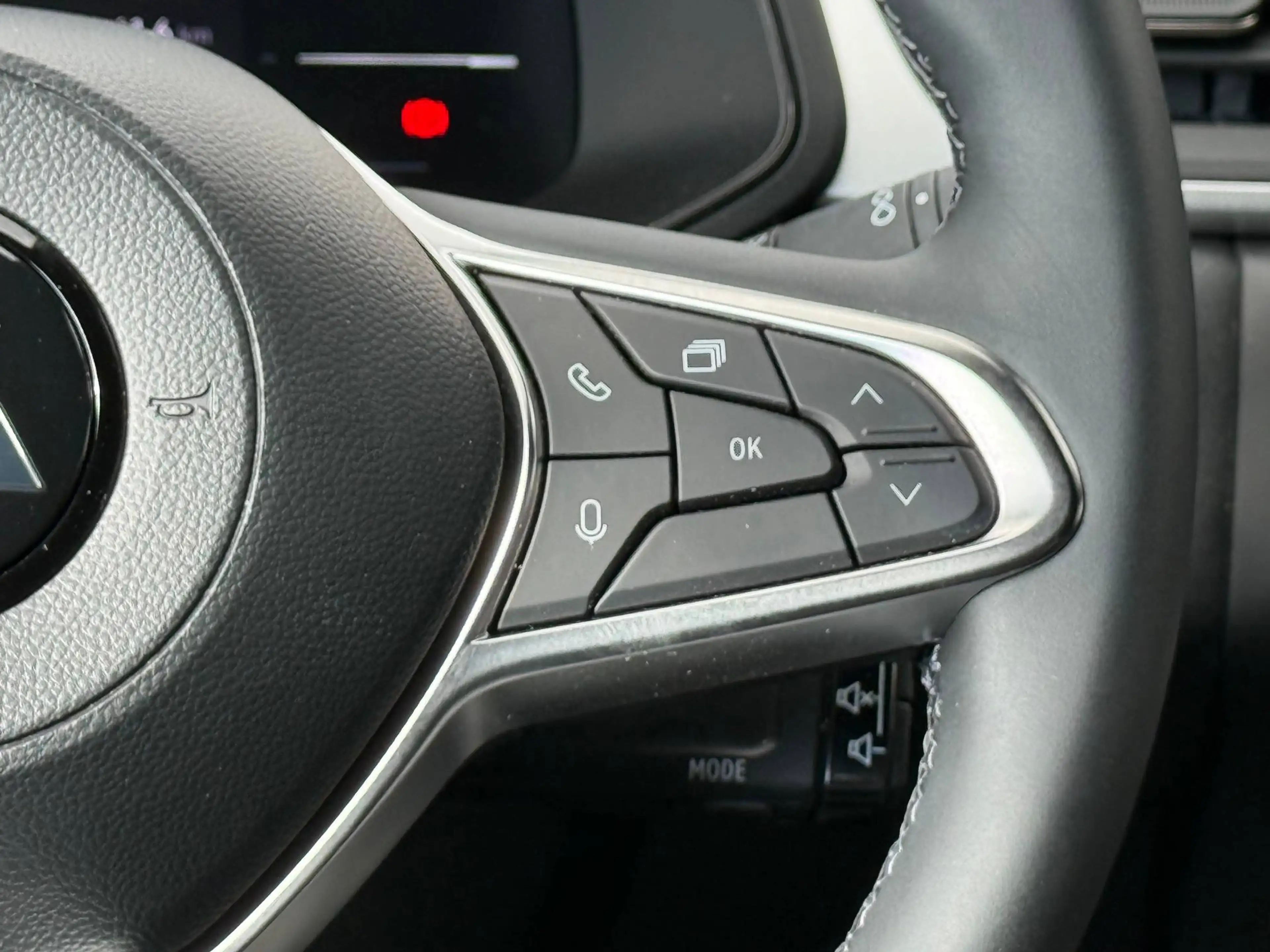 Mitsubishi ASX Plus 1,3l Mildhybrid 6-Gang *Werksgarantie*Allwetterreifen*wenig km* — photo 14