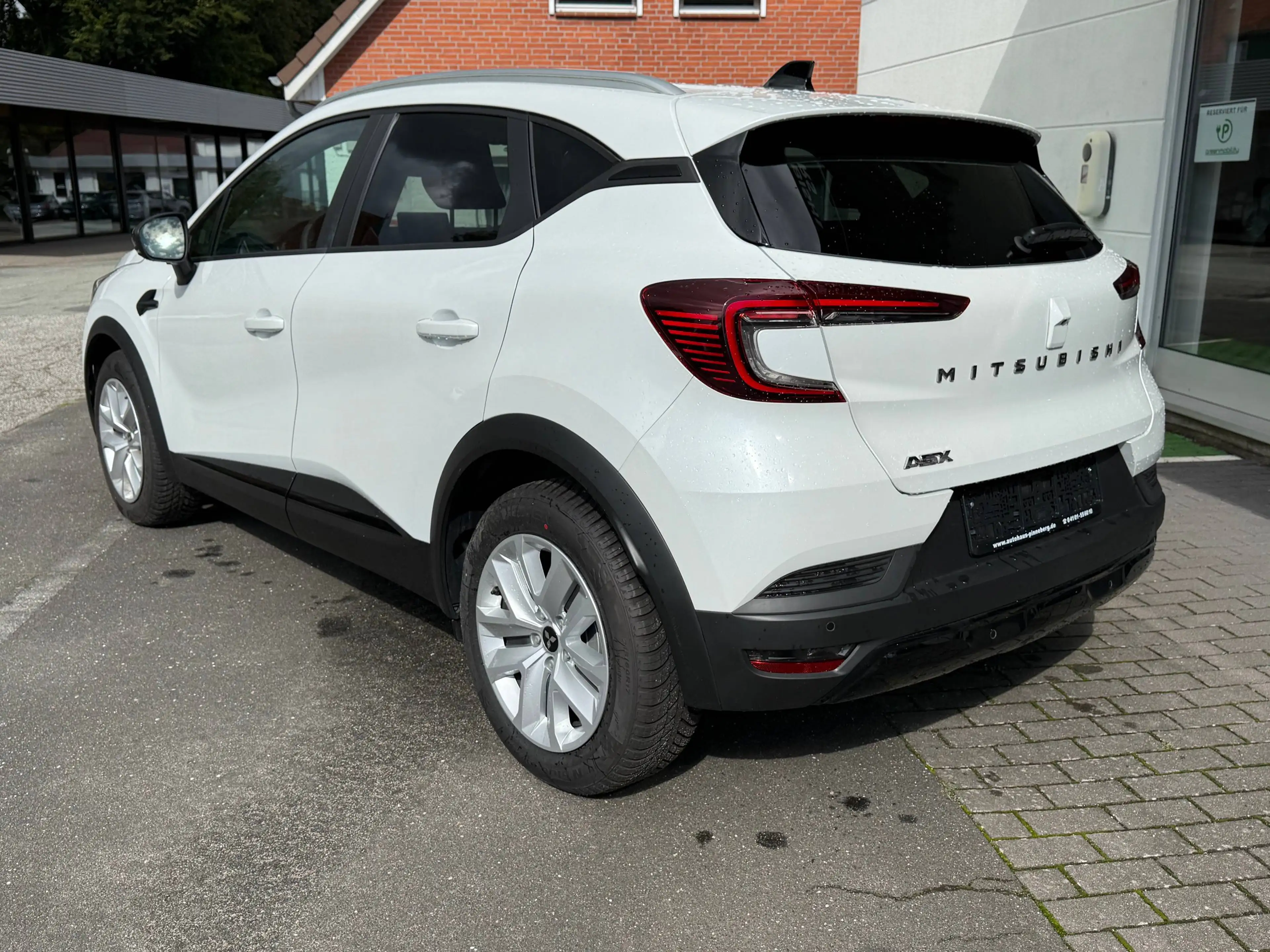 Mitsubishi ASX Plus 1,3l Mildhybrid 6-Gang *Werksgarantie*Allwetterreifen*wenig km* — photo 6