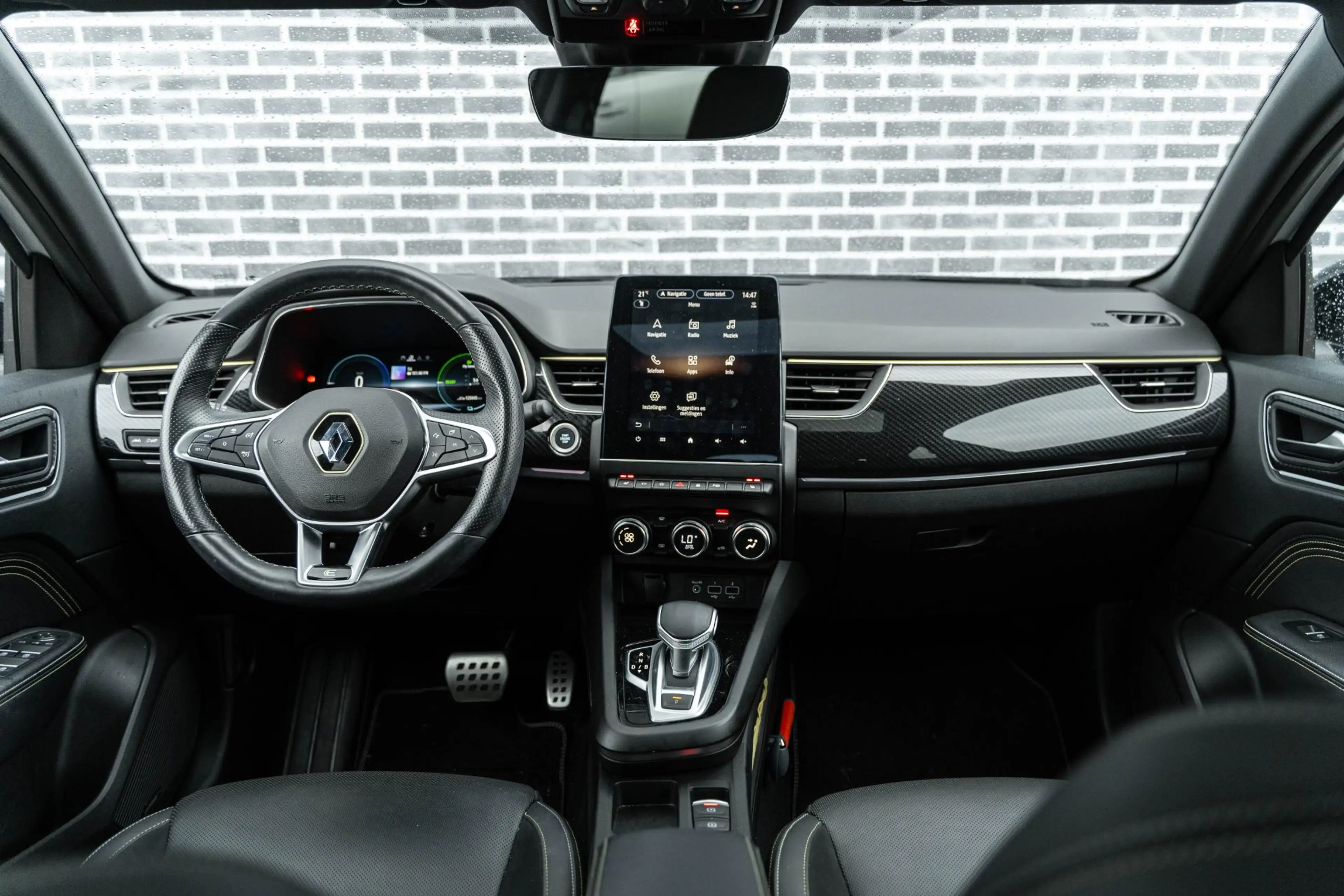 Renault Arkana 1.6 E-Tech hybrid 145 E-Tech engineered | Trekhaak — photo 2