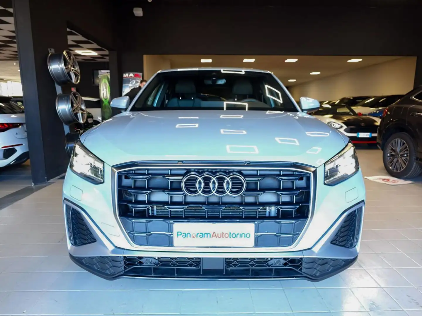 Audi Q2 30 TDI S tronic S line Edition Gris - 2