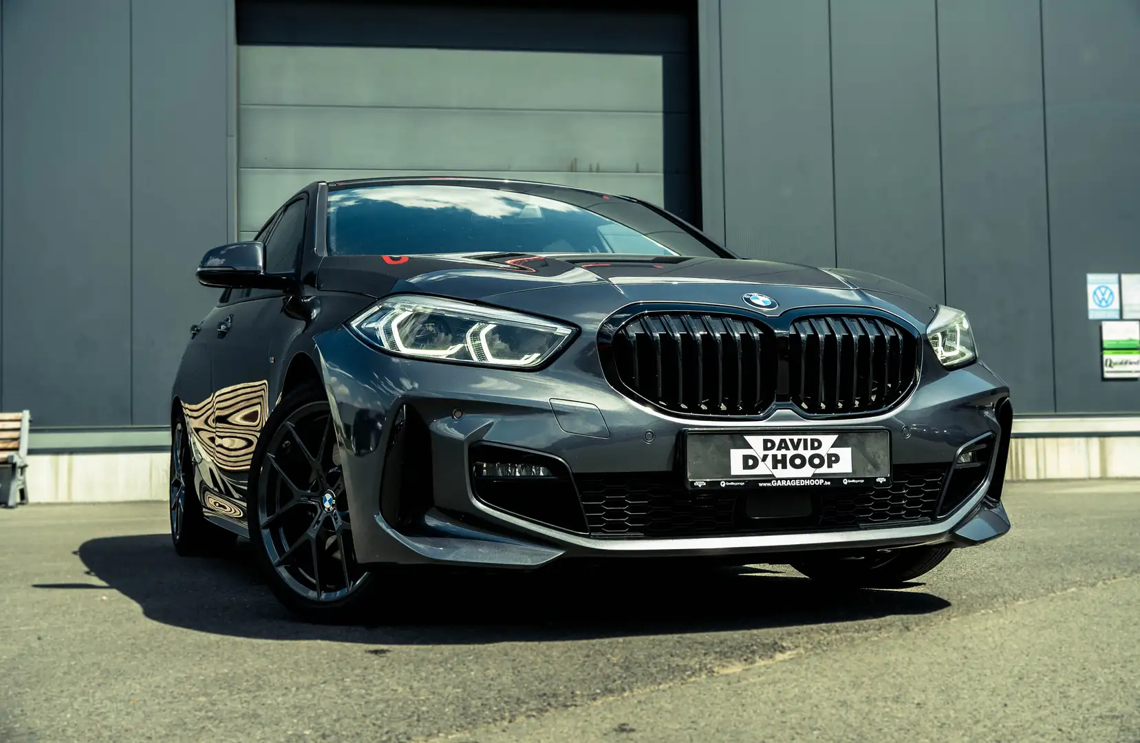 BMW 118 118i | M Sport |  BMW 118i | LED | PDC | NAVI Grijs - 2