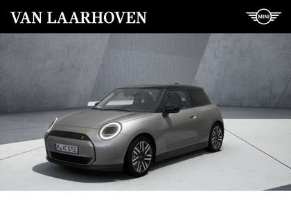 MINI Cooper SE Hatchback Classic 54.2 kWh / Panoramadak / Comfort