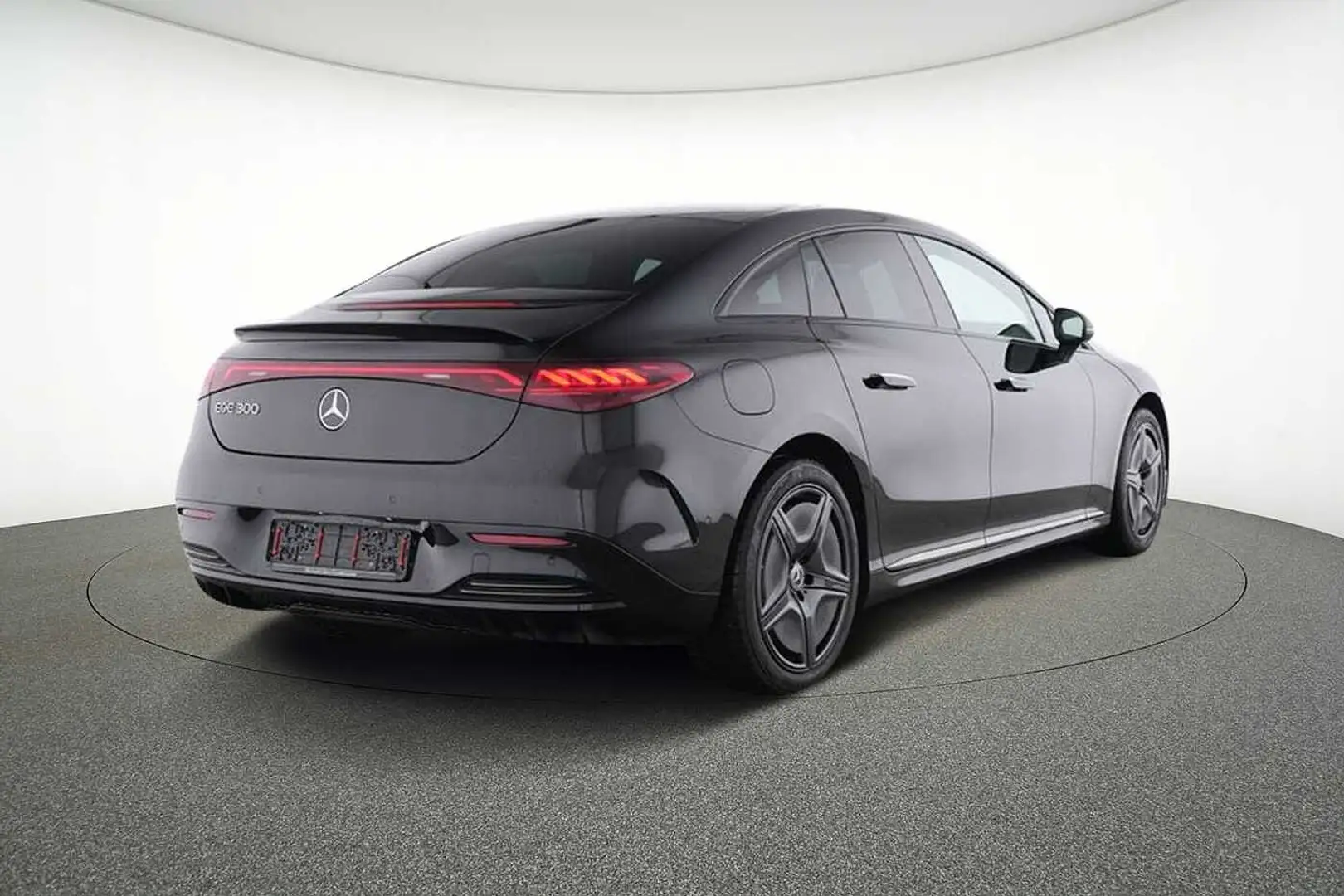 Mercedes-Benz EQE 300 Nero - 2