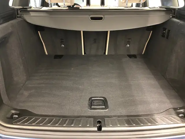 BMW X3 view 11